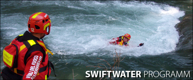 Feuerwehr Swiftwater Rescue Training